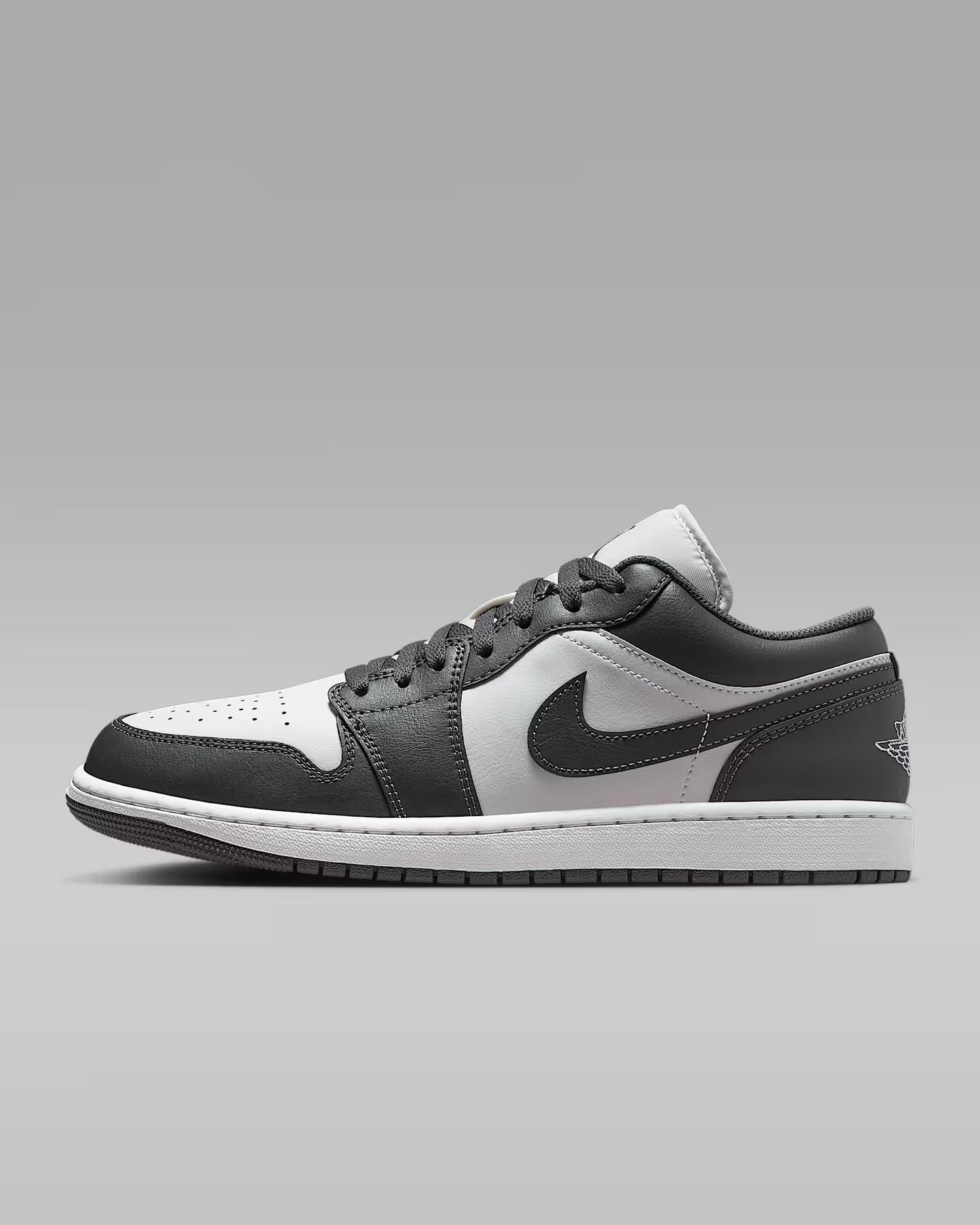 Nike - Air Jordan 1 Low
