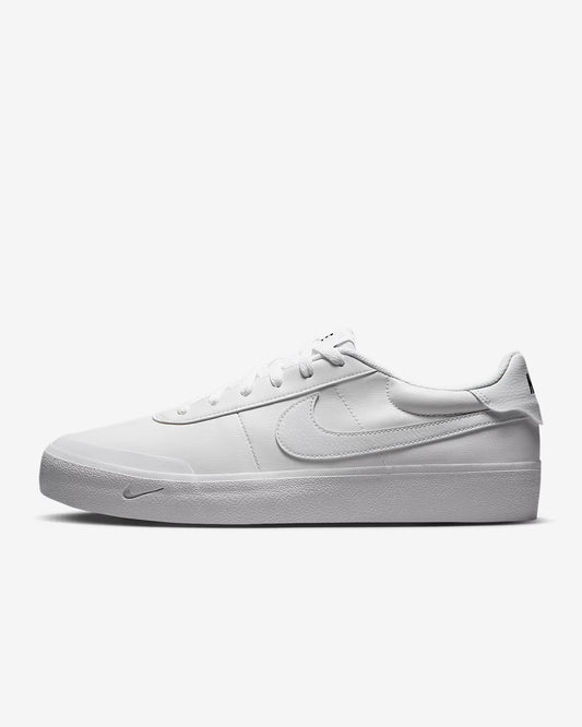Nike - Court Shot